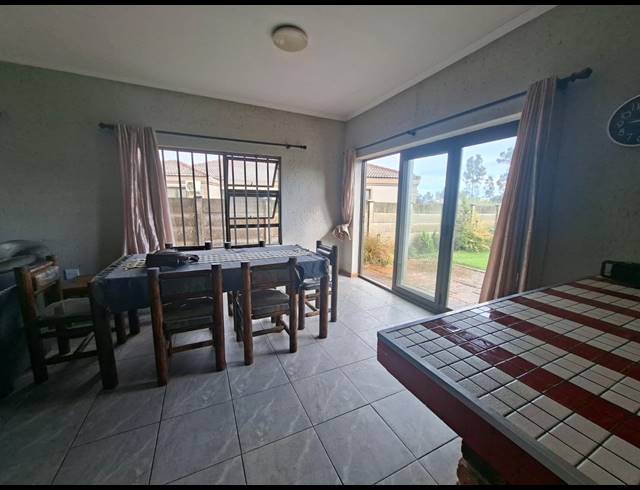 4 BEDROOM HOUSE FOR SALE IN RIVERSDALE
